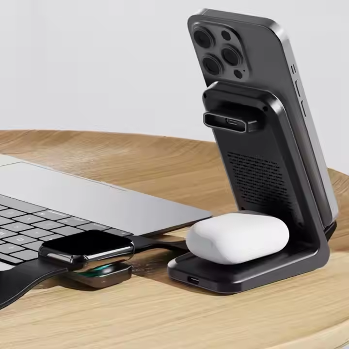  New Type Fast Charging 3 in 1 Wireless Charger
